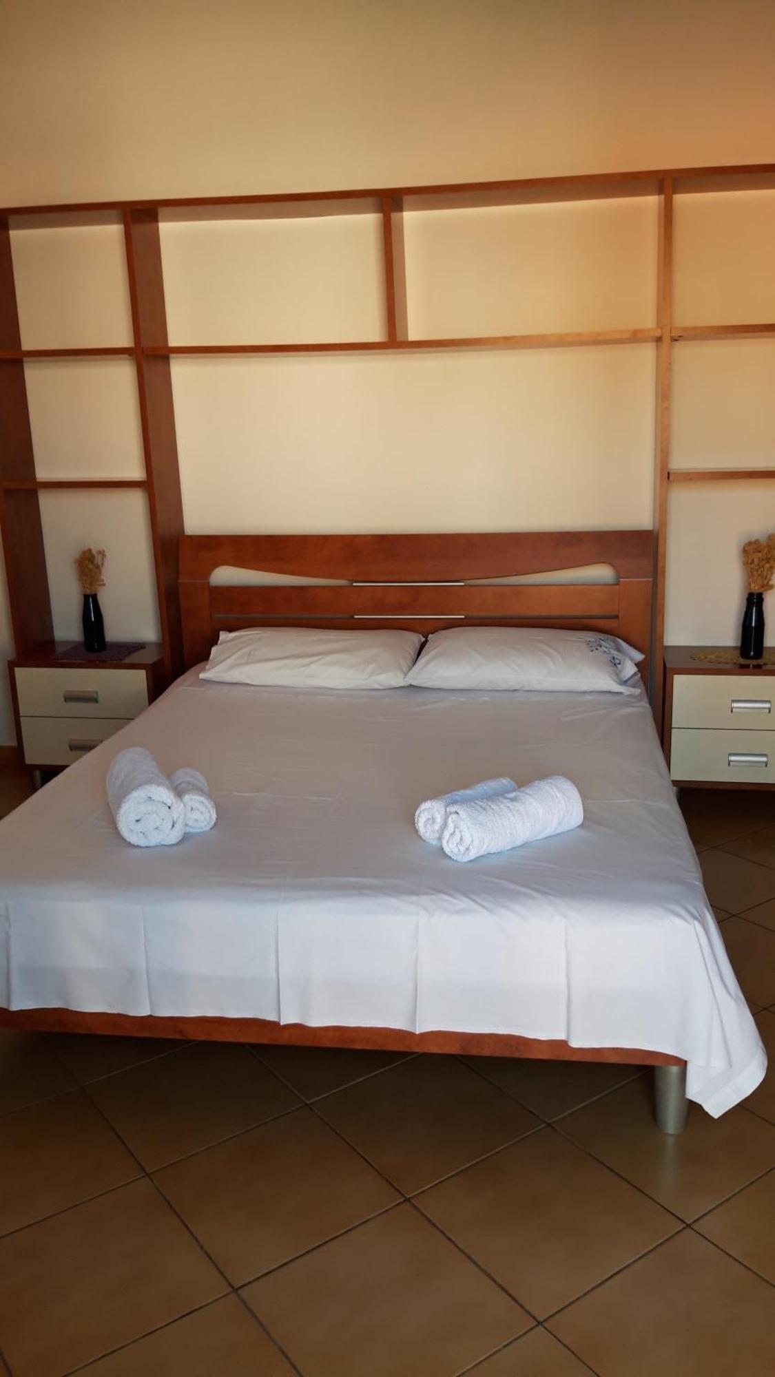 Apartament Gloria&Mitati Orikum Quarto foto