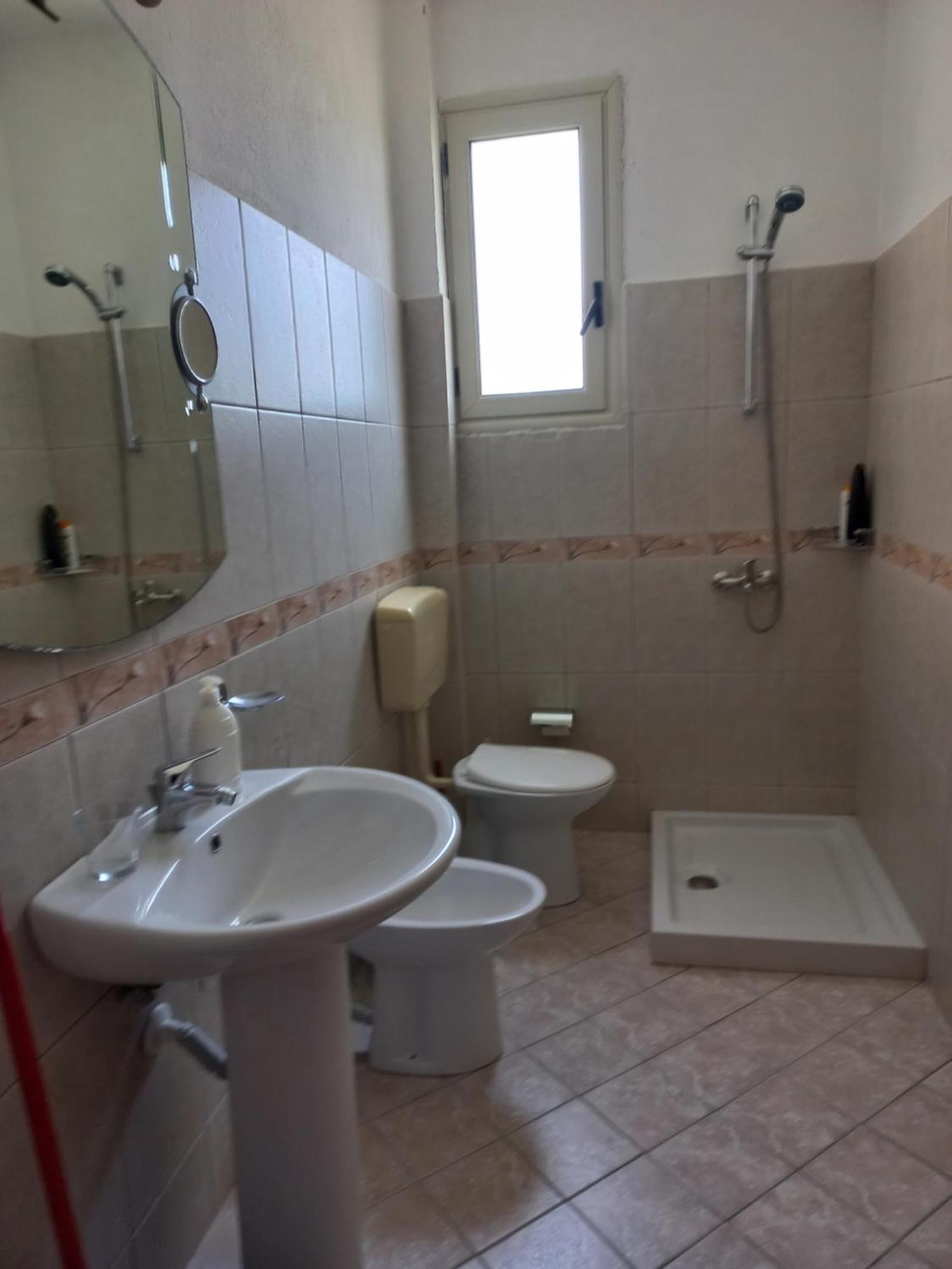 Apartament Gloria&Mitati Orikum Quarto foto